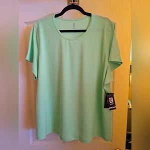 Ideology Brand New with tags short sleeve work out top.